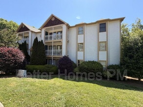 Building Photo - 2011 Quaker Landing