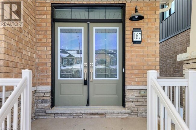 Photo du bâtiment - 167 Keelson St.