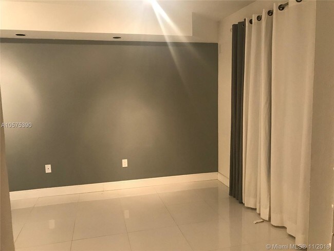 Foto del edificio - 8625 SW 152nd Ave