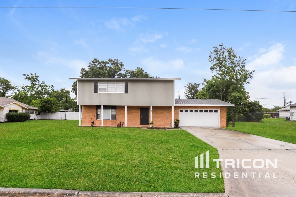 Foto principal - 1231 W 9th St
