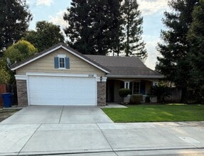 Building Photo - 3536 St Andrews Dr