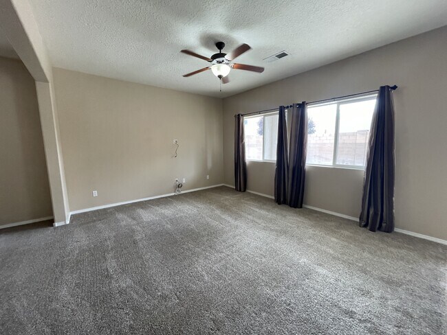 Foto del edificio - 8927 Balsam Glade Rd NW