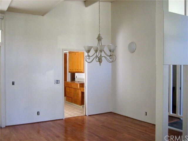 Building Photo - 1620 Homet Rd