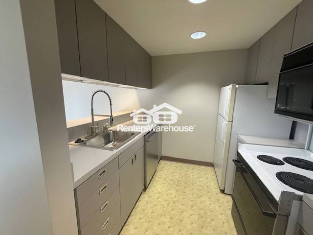 Foto del edificio - 2525 Main St