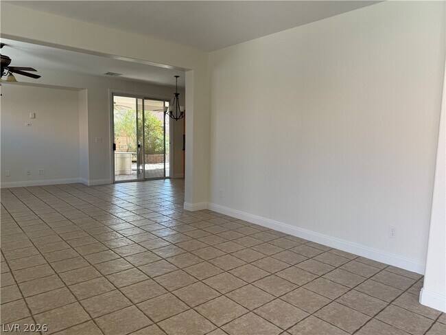 Foto del edificio - 8159 Shellstone Ave