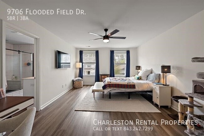 Foto del edificio - 9706 Flooded Field Dr