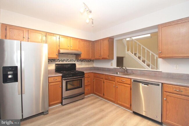 Foto del edificio - 262 Andover Pl