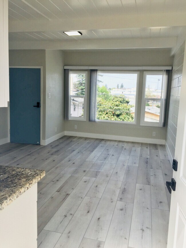 Foto del edificio - 3316 Elliot Street