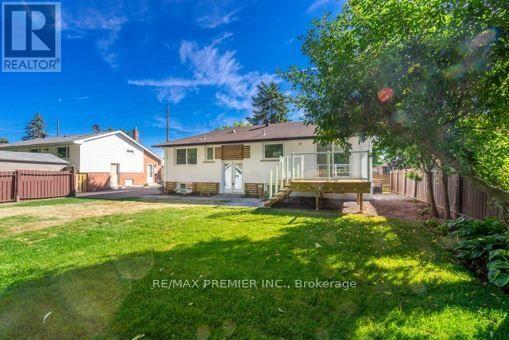 Photo du bâtiment - 540 THIRD LINE