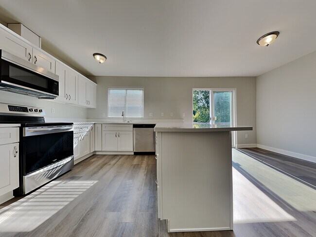 Foto del edificio - 5432 Caleb Ct SE