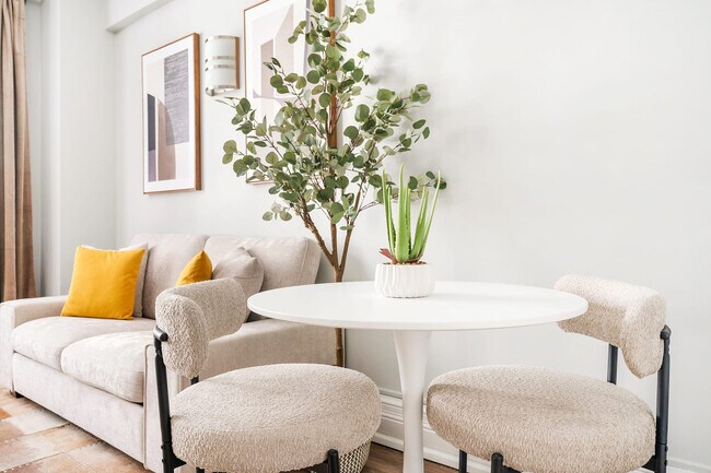 Foto del edificio - 240 W 73rd St