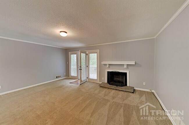 Foto del edificio - 2439 Northbrook Rd