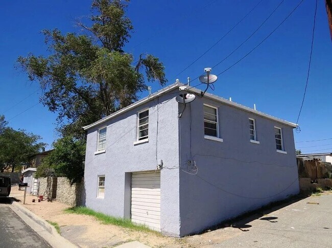 Building Photo - 16726-Forrest-Ave