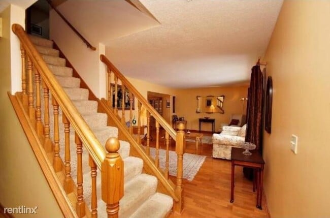 Building Photo - 4 br, 3 bath House - 2633 14th St. NW