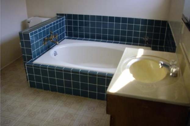 Photo - 20424 Raymond Ave Apartment