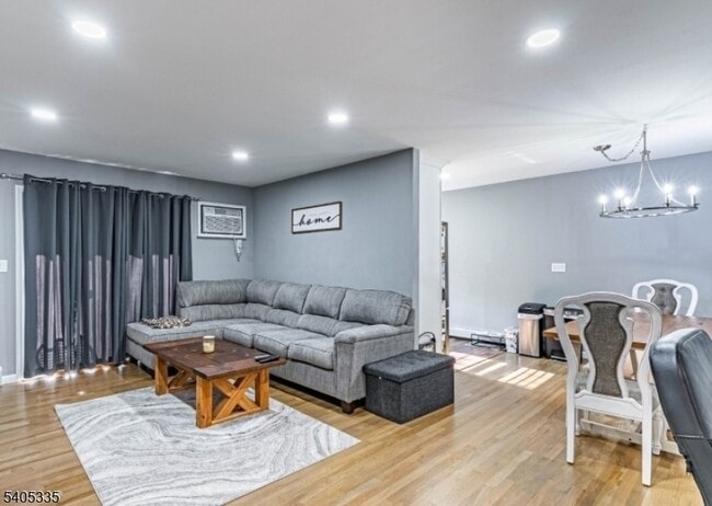 Photo - 320 South St House