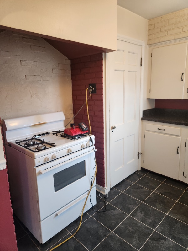 Photo - 4353 W 61st St House