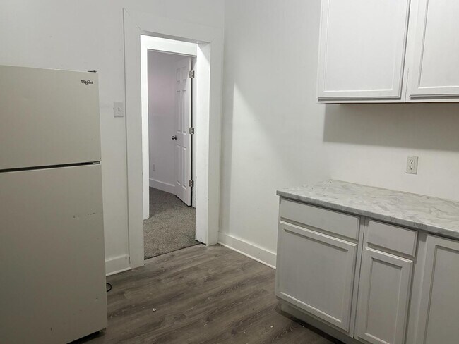 Foto del edificio - 2531 W Euclid St