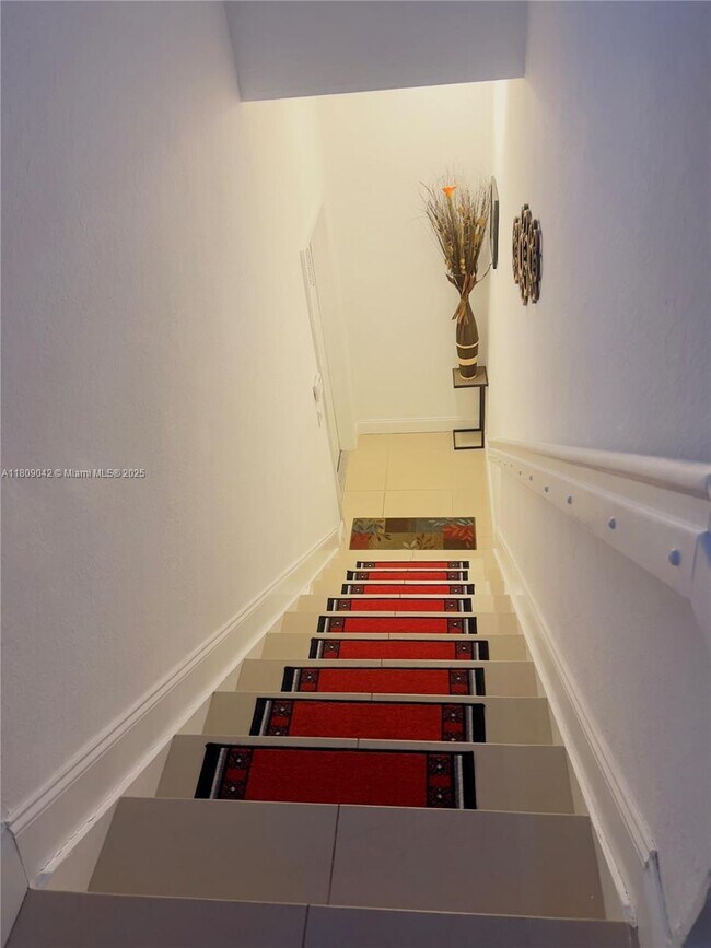Foto del edificio - 9125 Whistable Walk