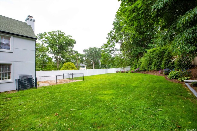 Building Photo - 38 Highfield Rd