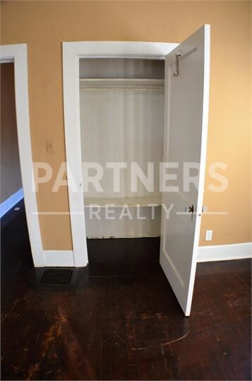 Building Photo - 42 Vonora Ave