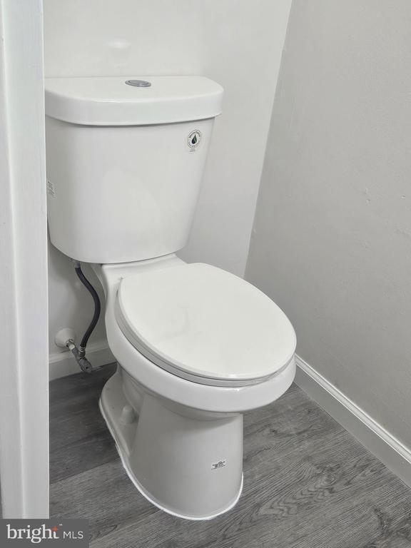 Building Photo - 1716 Julie Ct