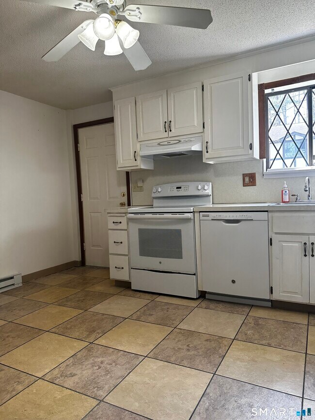 Foto del edificio - 2 Branch Rd