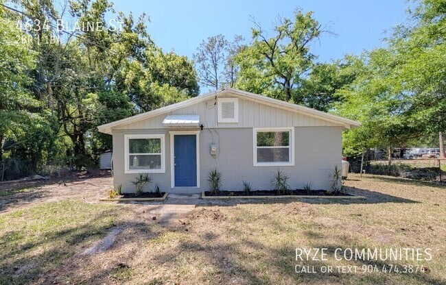 Foto del edificio - 4634 Blaine St