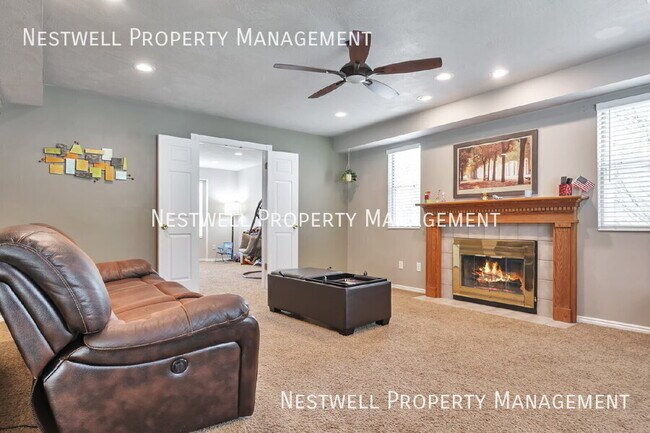 Building Photo - 12122 Hidden Valley Rd