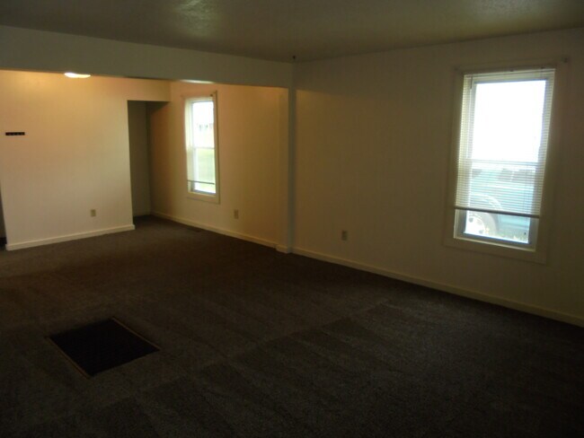 Foto del edificio - 605 2nd St