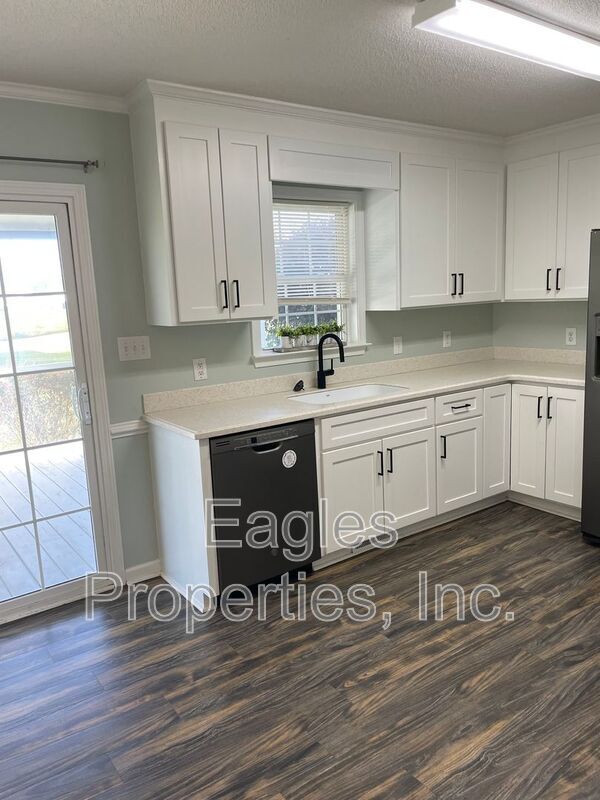 Foto del edificio - 104 Jordan Bluff Pl