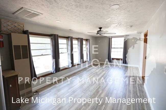 Building Photo - 4285 30th Street
