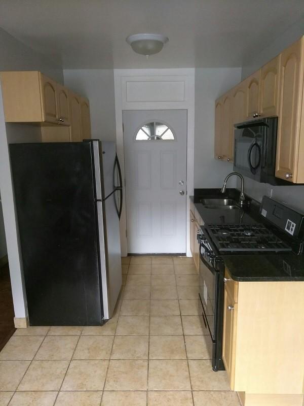 Primary Photo - 4123 W Cullom Ave