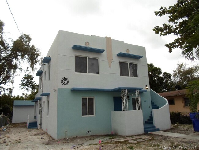 Foto del edificio - 354 NW 59th Terrace