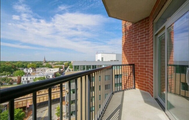 View to the West - 515 Main St