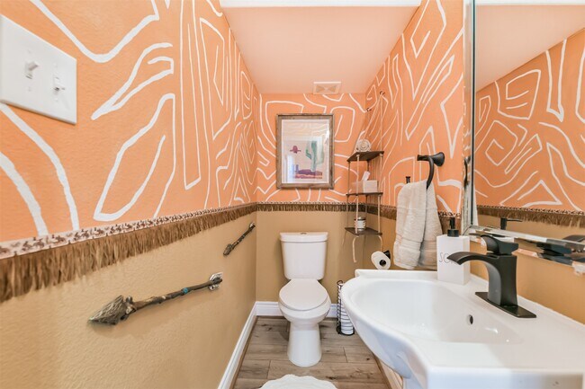 Foto del edificio - 1010 Melneeka Ln