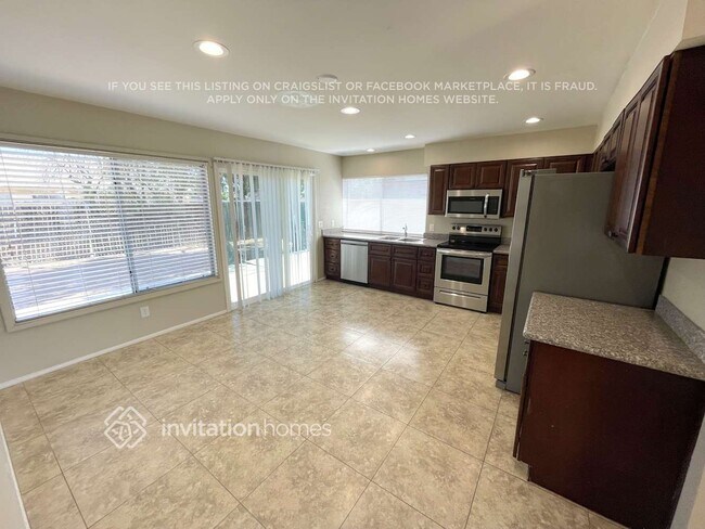 Foto del edificio - 5629 W Puget Ave