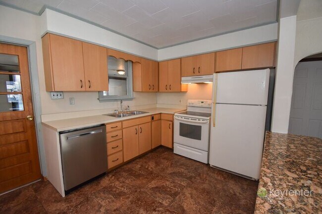 Foto del edificio - 3528 Carnarvon Ave