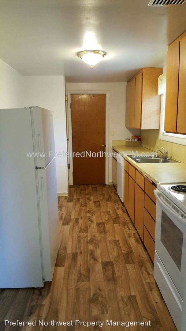 Foto del edificio - 68 Greenleaf Ave