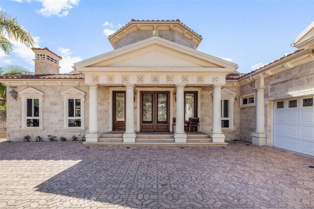 Foto del edificio - 33561 Valle Rd