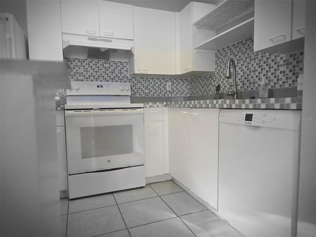 Foto del edificio - 10122 Winsford Oak Blvd