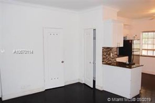 Foto del edificio - 836 10th St