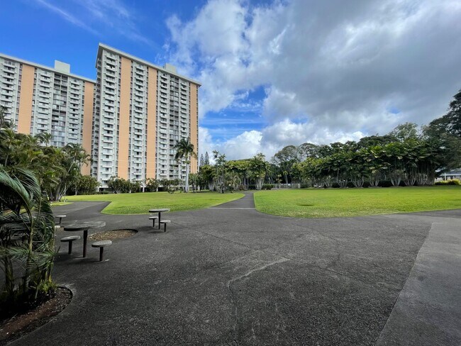Foto del edificio - 1511 Nuuanu Ave