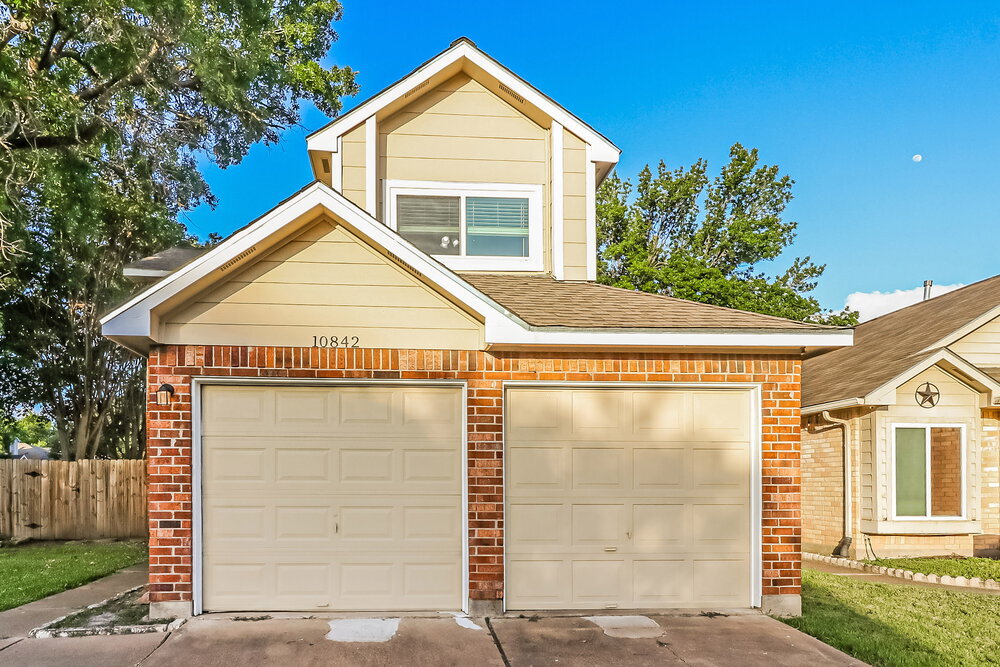 Foto principal - 10842 Riana Dr