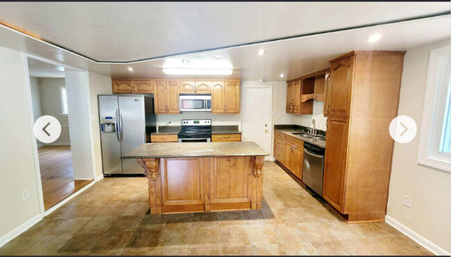 Foto del edificio - 5224 W Grace St