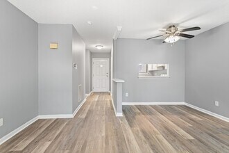 Building Photo - 4249 Lake Ridge Dr