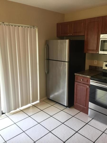 Foto del edificio - 265 Pleasant Wood Dr