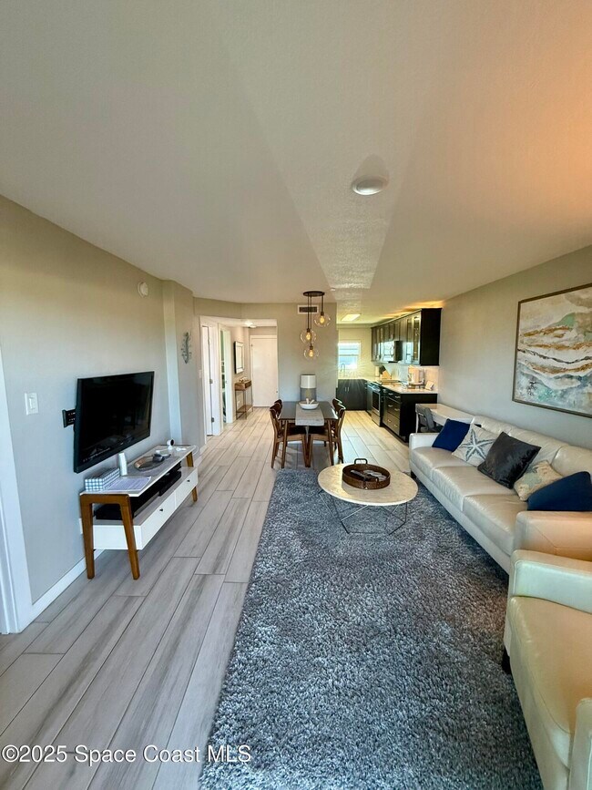 Foto del edificio - 3170 Ocean Shore Blvd