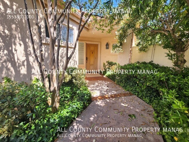Foto del edificio - 55+ Home in The Colony at Cal Oaks 2 bedro...