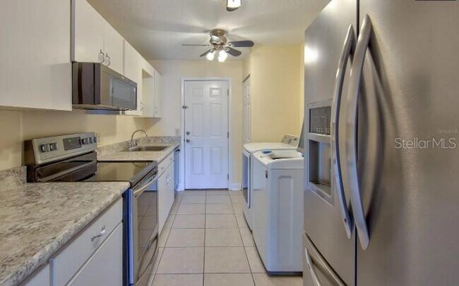 Foto del edificio - 605 Northlake Blvd
